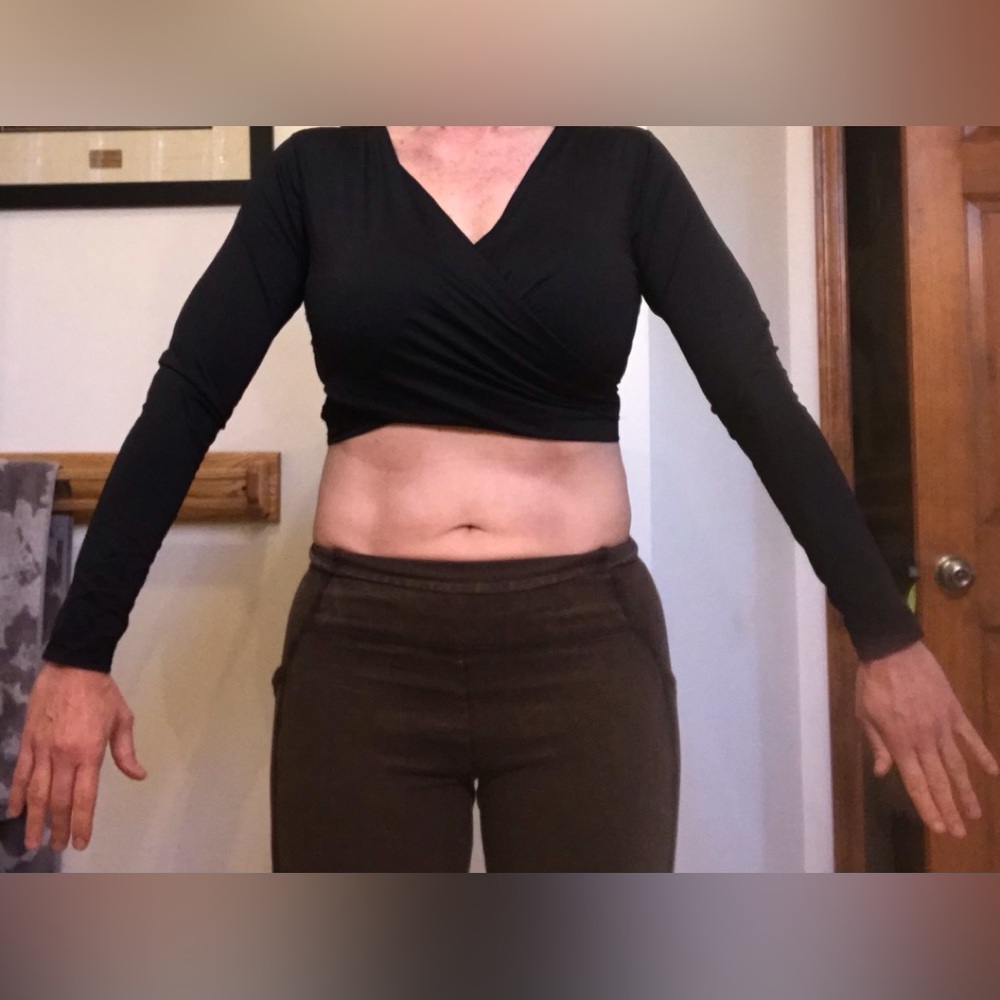 NWOT Athleta twist top rash guard - Picture 5 of 5